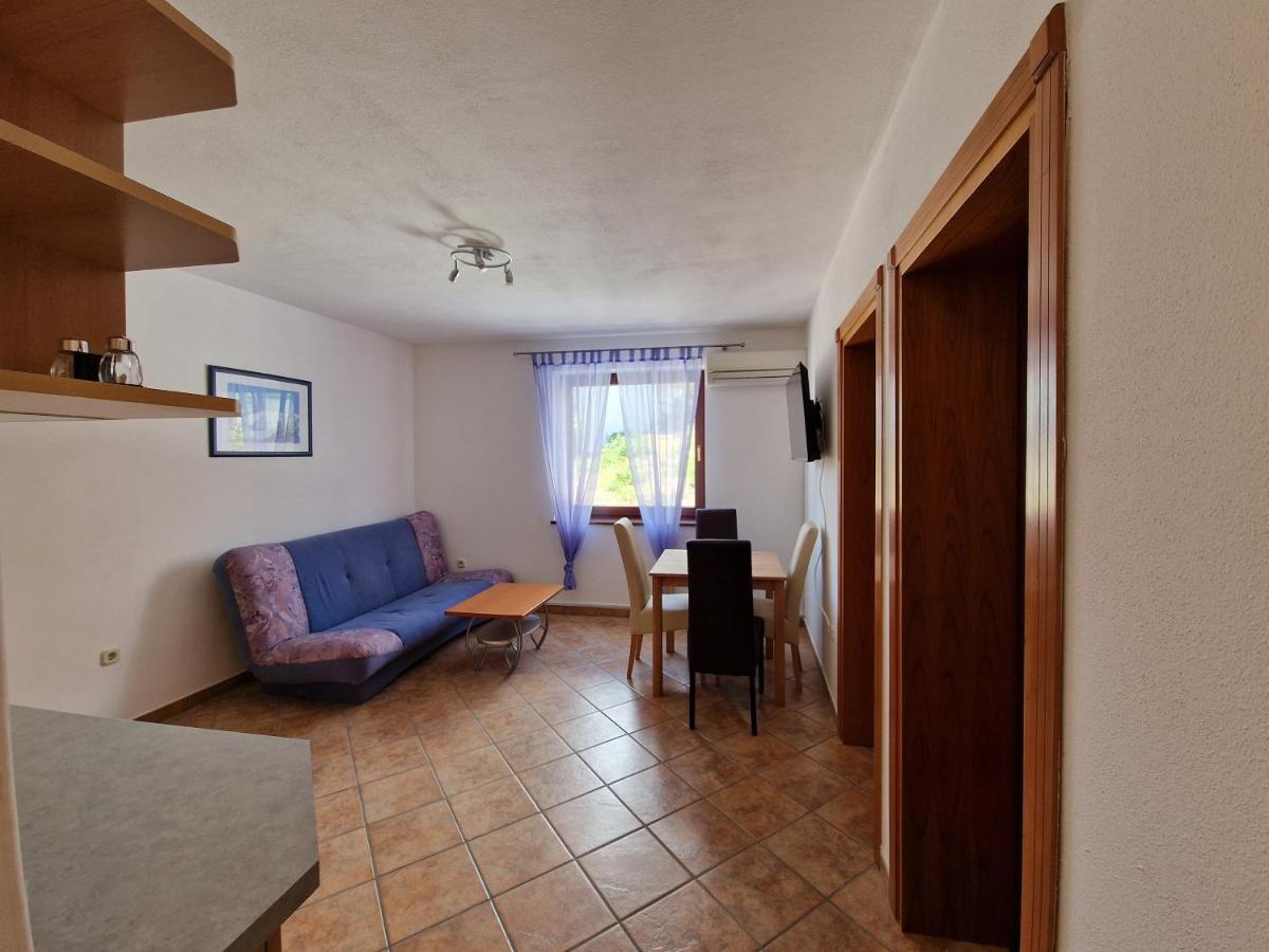 Apartments Lacic 3 Crikvenica Luaran gambar