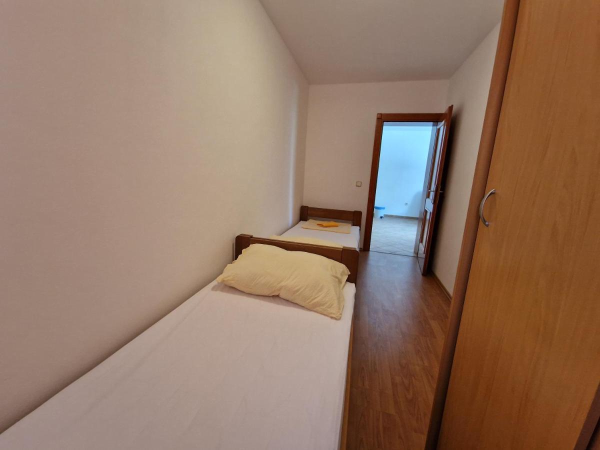 Apartments Lacic 3 Crikvenica Luaran gambar