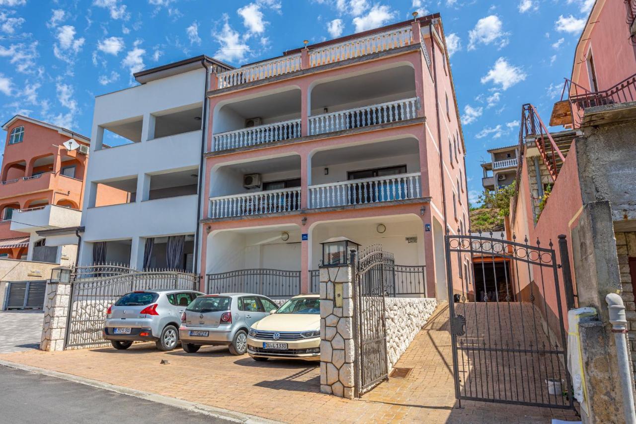 Apartments Lacic 3 Crikvenica Luaran gambar